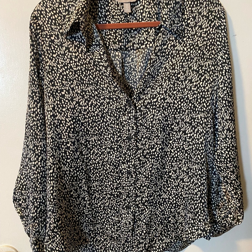 H&M Black and White Pebble  Blouse Size M